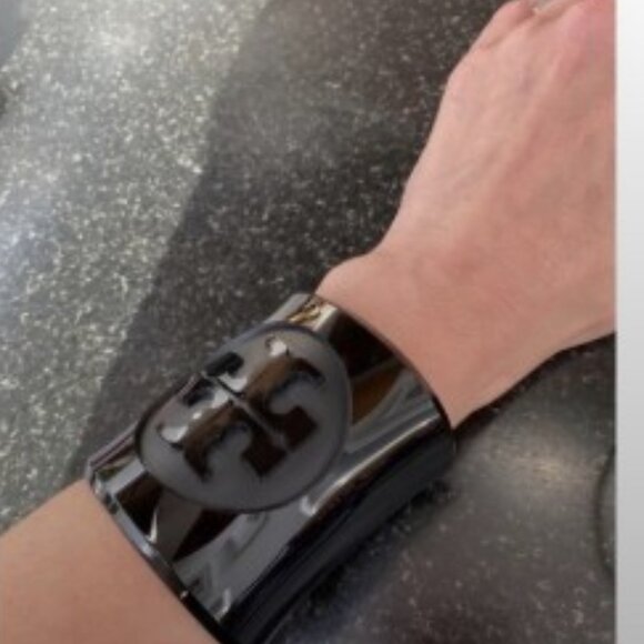Tory Burch Black Cuff bracelet - Picture 2 of 3